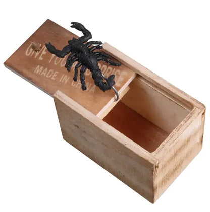 Prank Spider Wooden Scare Box